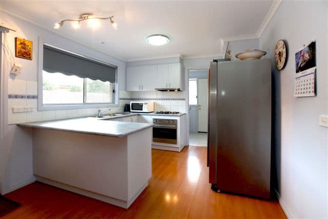 39 Exmouth Road, CRAIGIEBURN VIC 3064, Craigieburn - Thumbnail 3