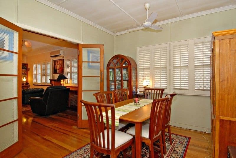 19 Woodstock Road, TOOWONG QLD 4066, Toowong - Thumbnail 5