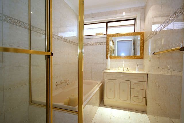 51 Saric Avenue, GEORGES HALL NSW 2198, Georges Hall - Thumbnail 6