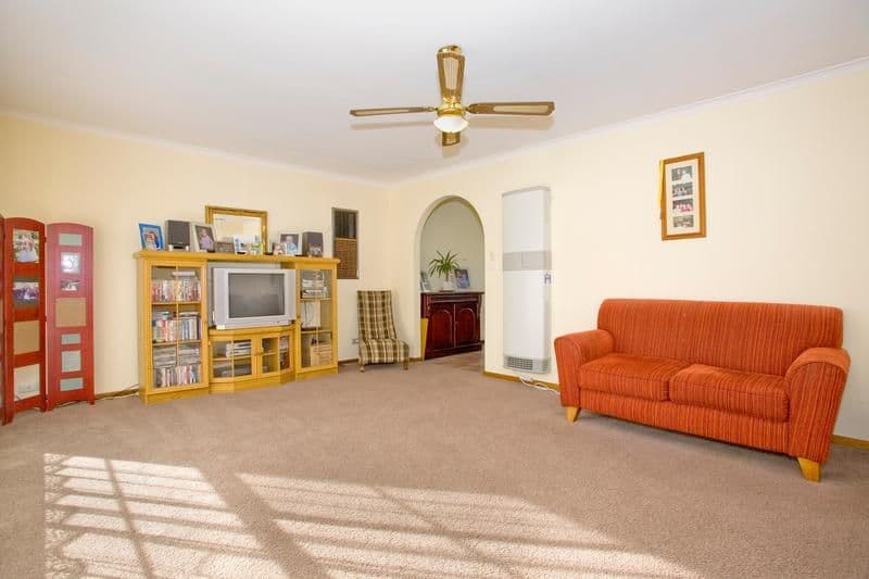 5 Glendye Court, CORIO VIC 3214, Corio - Thumbnail 3