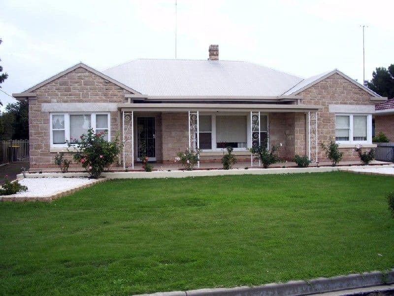 31 Haynes Street, BORDERTOWN SA 5268, Bordertown - Image 1
