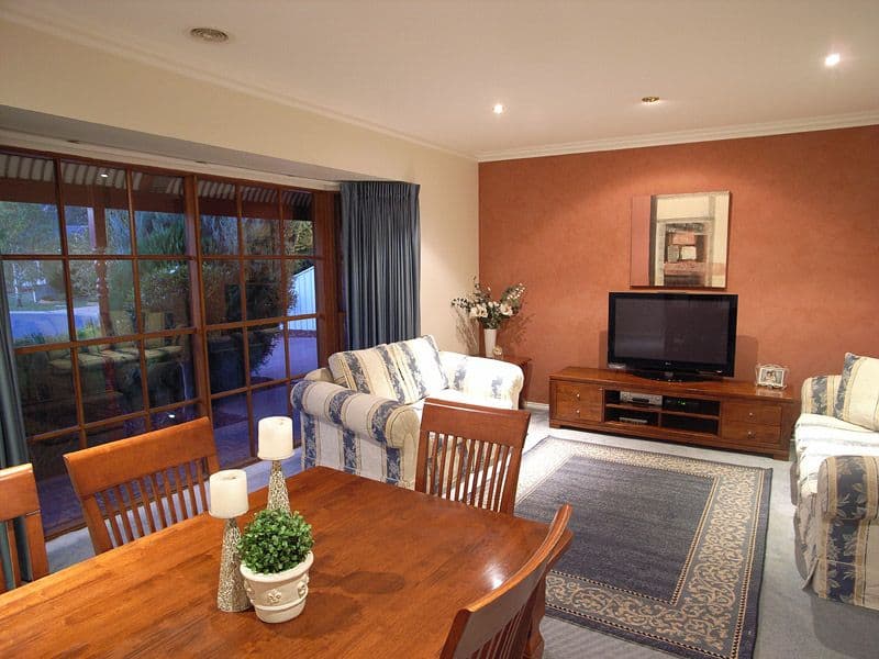 9 Omeo Court, KIALLA VIC 3631, Kialla - Thumbnail 2