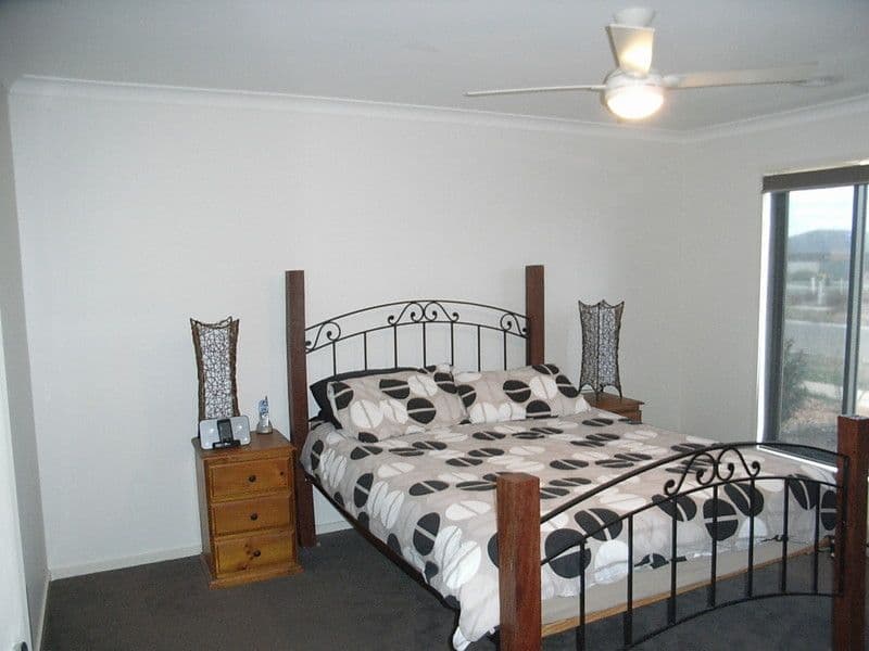8 Elm Street, ECHUCA VIC 3564, Echuca - Thumbnail 4