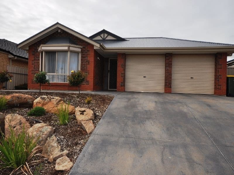11 Chelmsford Street, CRAIGMORE SA 5114, Craigmore - Image 1