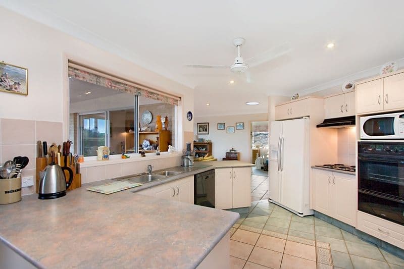 16 Vail Court, BILAMBIL HEIGHTS NSW 2486, Bilambil Heights - Thumbnail 5