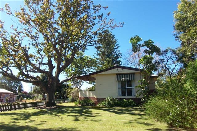 42 Stuart Street, MOUNT LOFTY QLD 4350, Mount Lofty - Image 1