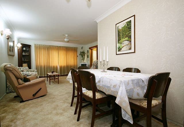 3 Bligh Close, GEORGES HALL NSW 2198, Georges Hall - Thumbnail 3