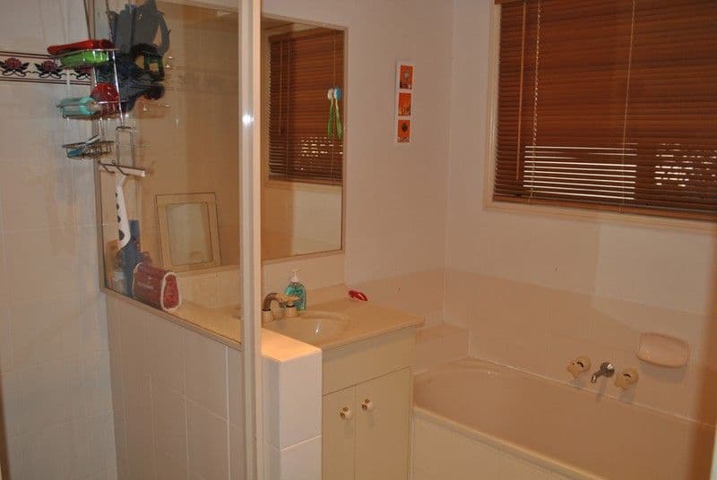 24 Glengarry Road, KEPERRA QLD 4054, Keperra - Thumbnail 8