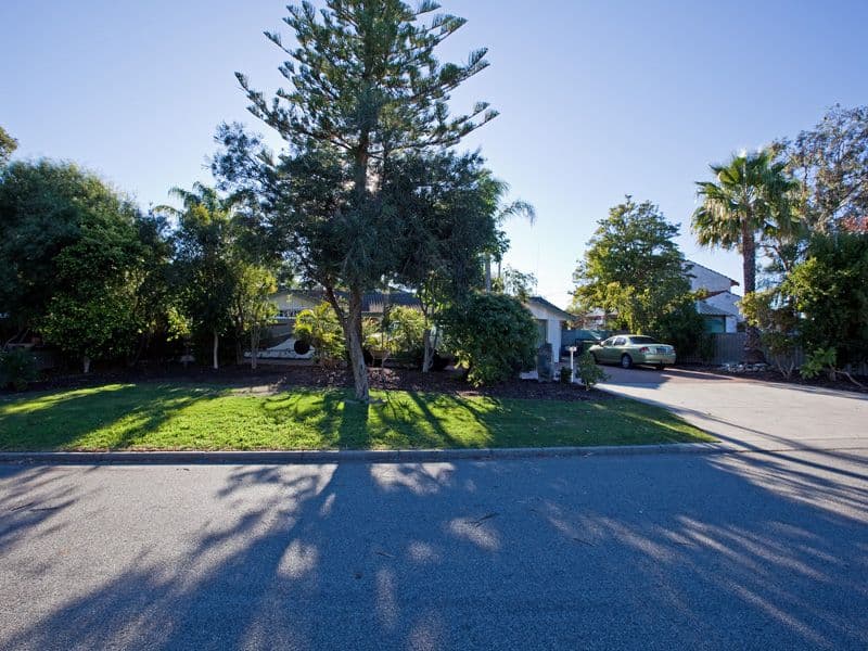 3 Aylesford Way, THORNLIE WA 6108, Thornlie - Thumbnail 3