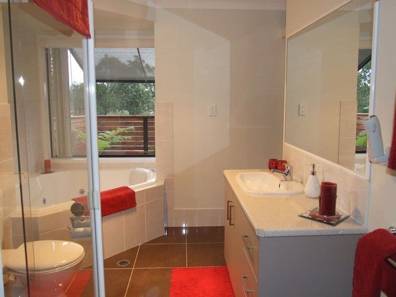 7 Jackson Court, CROWS NEST QLD 4355, Crows Nest - Thumbnail 2