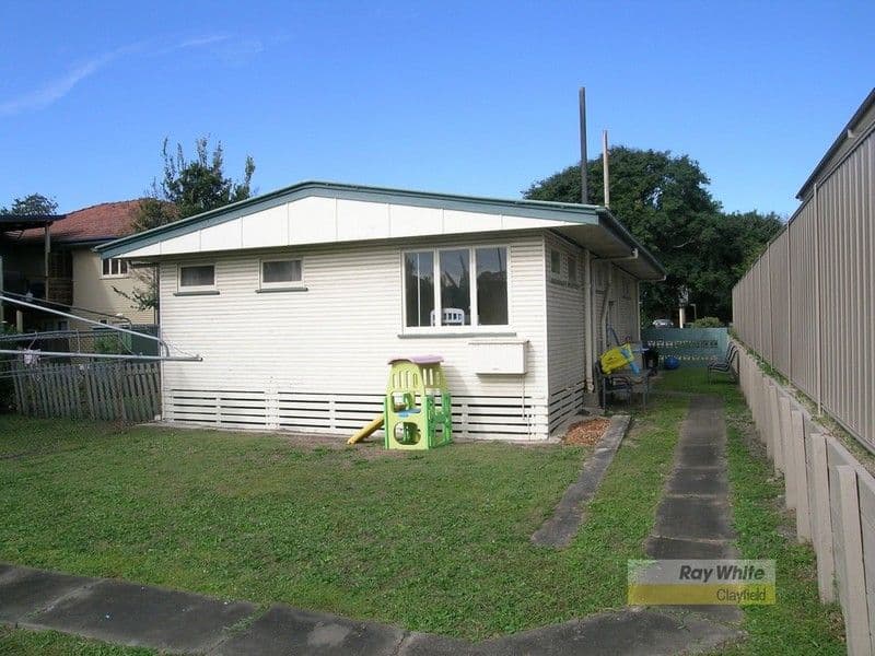 47 Corowa Street, WAVELL HEIGHTS QLD 4012, Wavell Heights - Thumbnail 3