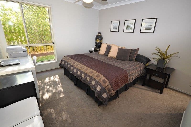 95 Arundel Drive, ARUNDEL QLD 4214, Arundel - Thumbnail 8
