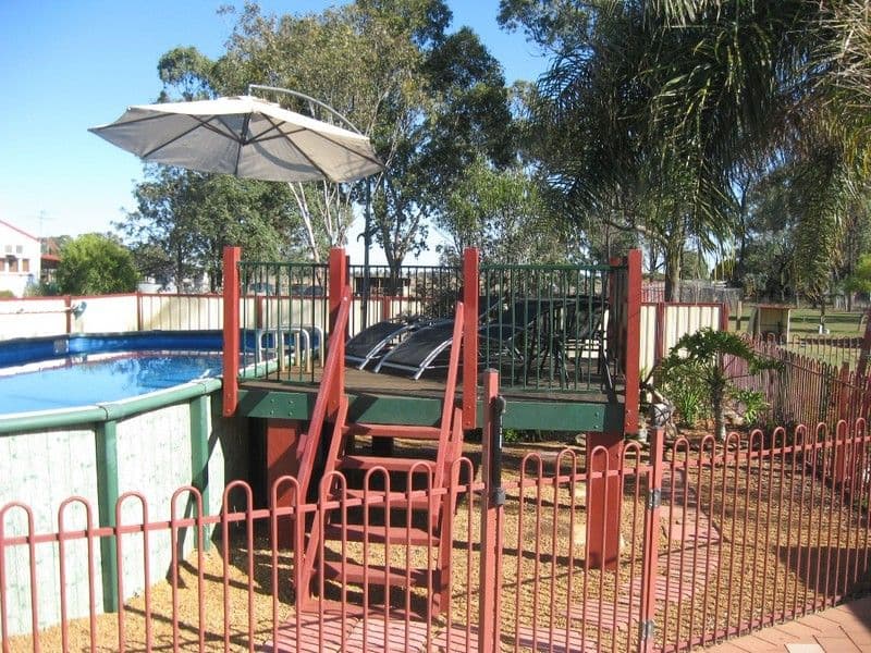 22  West Street, OAKEY QLD 4401, Oakey - Thumbnail 2