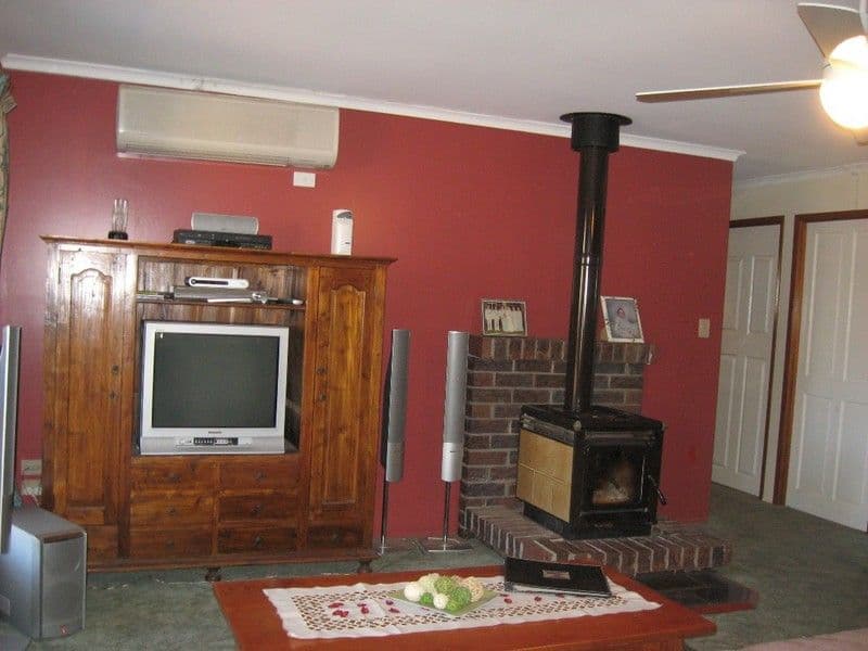 22  West Street, OAKEY QLD 4401, Oakey - Thumbnail 7