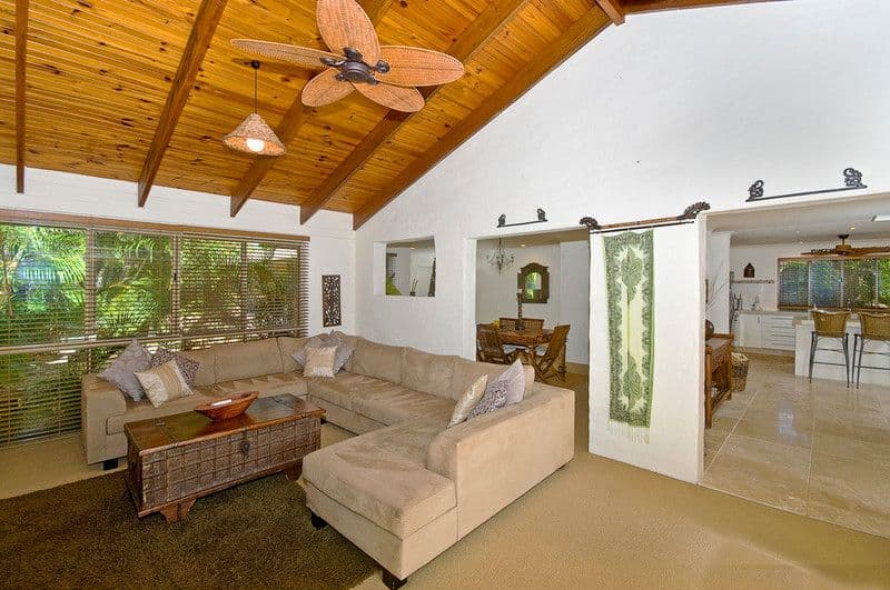 4 Friske Place, PALM BEACH QLD 4221, Palm Beach - Thumbnail 4