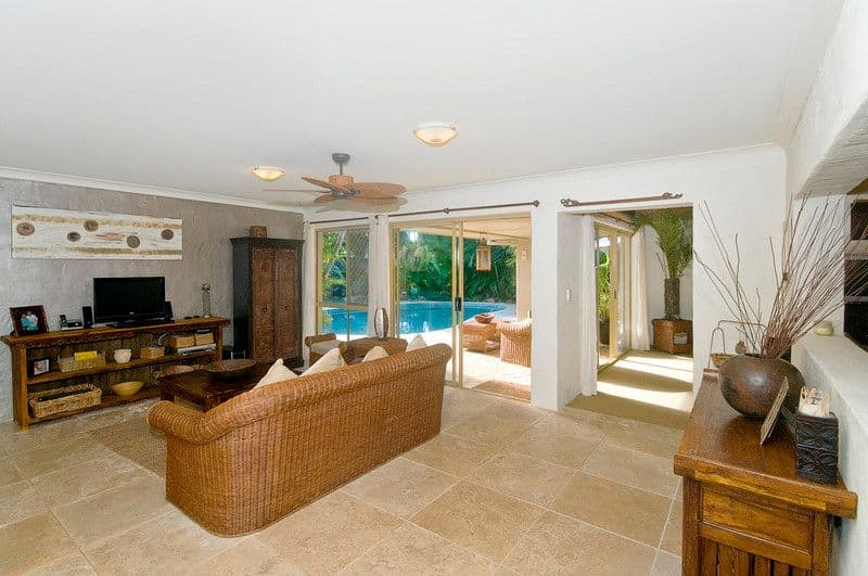 4 Friske Place, PALM BEACH QLD 4221, Palm Beach - Thumbnail 5