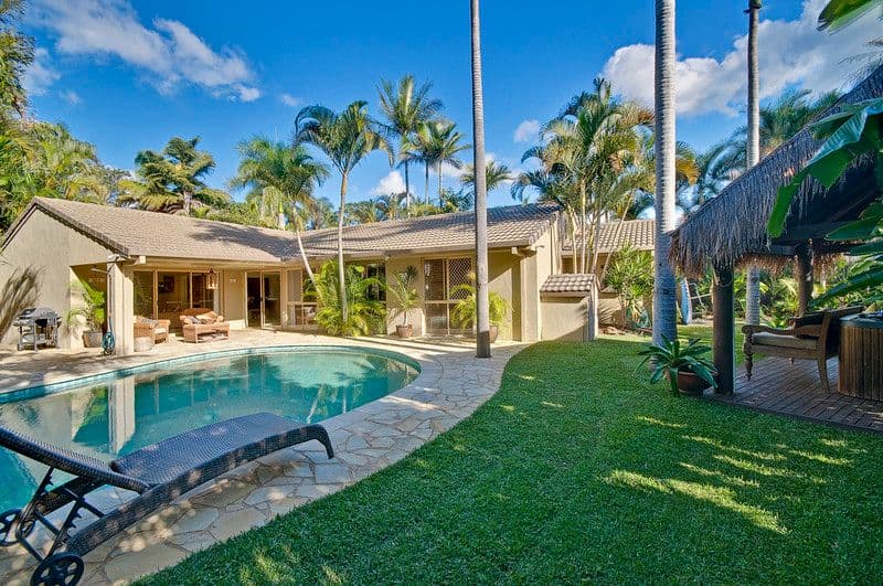 4 Friske Place, PALM BEACH QLD 4221, Palm Beach - Image 1