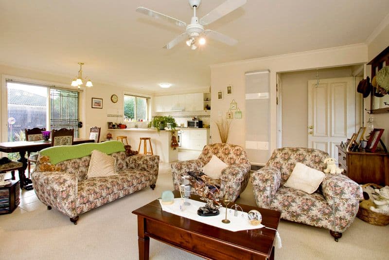211 Boundary Road, WHITTINGTON VIC 3219, Whittington - Thumbnail 2