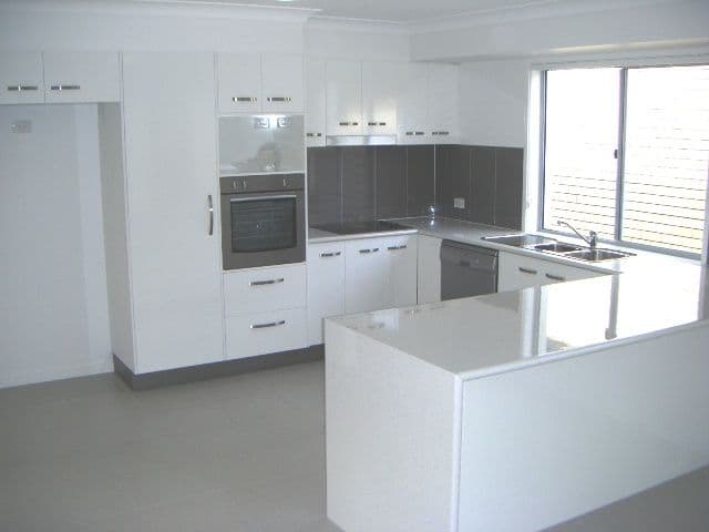 6 Mansell Street, CALOUNDRA QLD 4551, Caloundra - Thumbnail 2