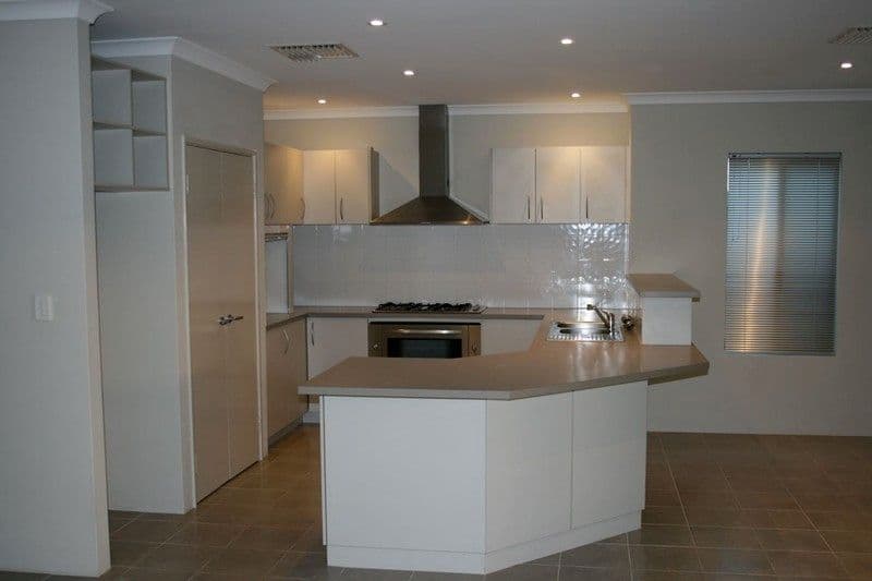 7 Linott Close, BALDIVIS WA 6171, Baldivis - Thumbnail 2