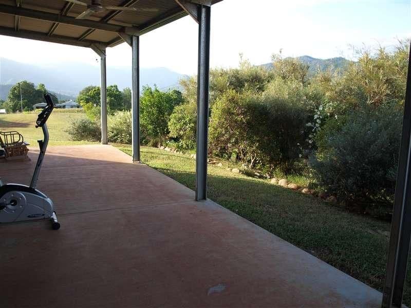 9-11 Stamp Street, GOLDSBOROUGH QLD 4865, Goldsborough - Thumbnail 3
