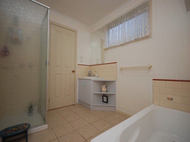 18A Irvine Street, MOUNT EVELYN VIC 3796, Mount Evelyn - Thumbnail 7