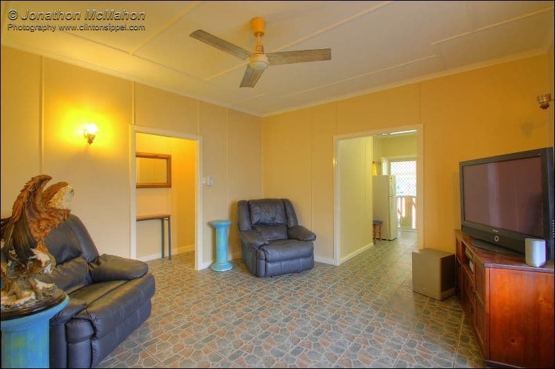 15 Larsen Street, LEICHHARDT QLD 4305, Leichhardt - Thumbnail 5