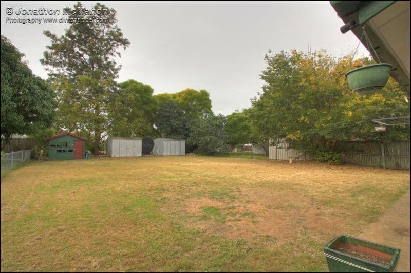 15 Larsen Street, LEICHHARDT QLD 4305, Leichhardt - Thumbnail 8