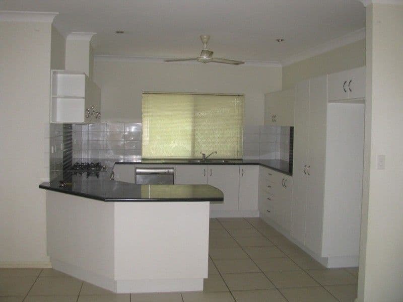 4 Darla Place, ROSEBERY NT 0832, Rosebery - Thumbnail 2