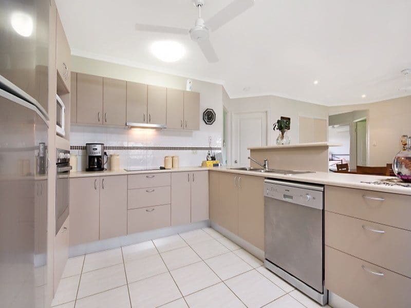 144 Daintree Drive, BUSHLAND BEACH QLD 4818, Bushland Beach - Thumbnail 3