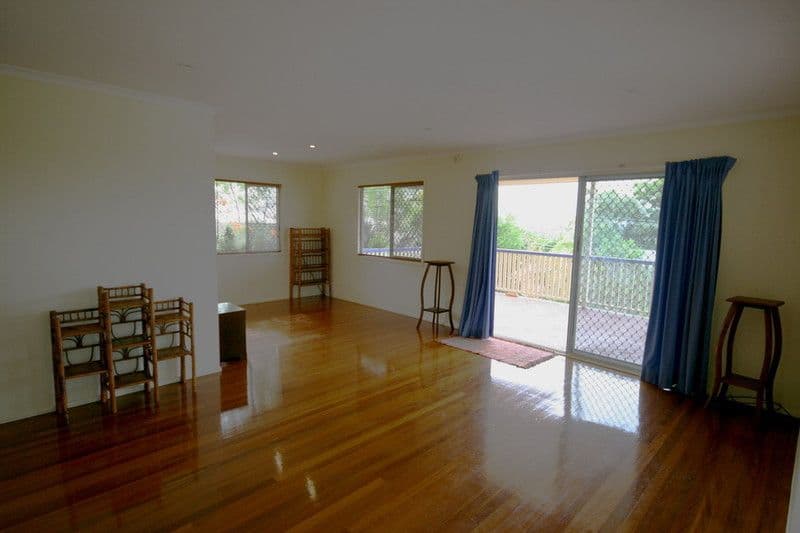 32 Banbury Street, CARINA QLD 4152, Carina - Thumbnail 2