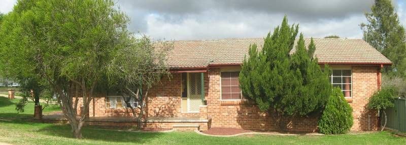 77 Hills Street, YOUNG NSW 2594, Young - Image 1