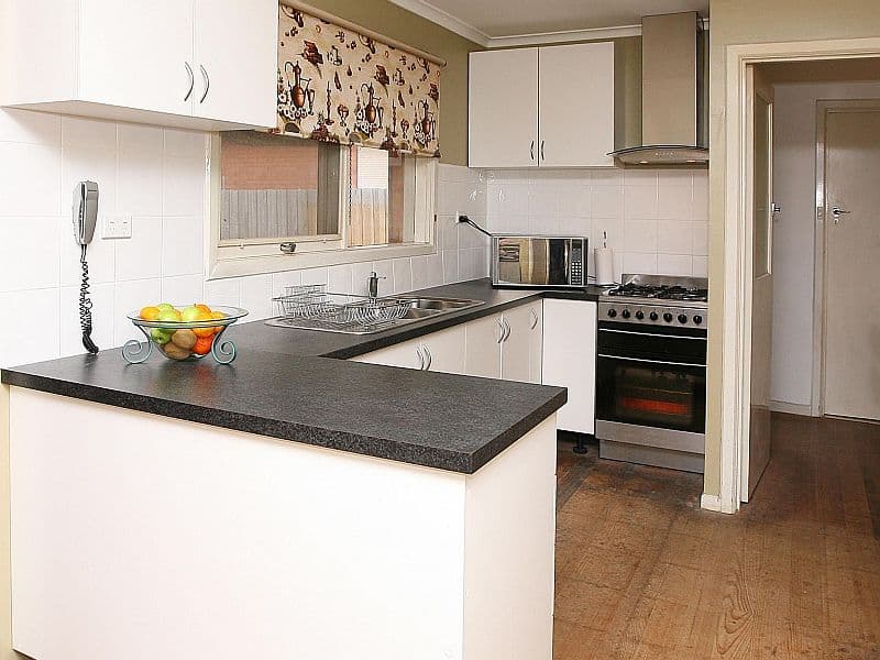 325  High Street, THOMASTOWN VIC 3074, Thomastown - Thumbnail 2