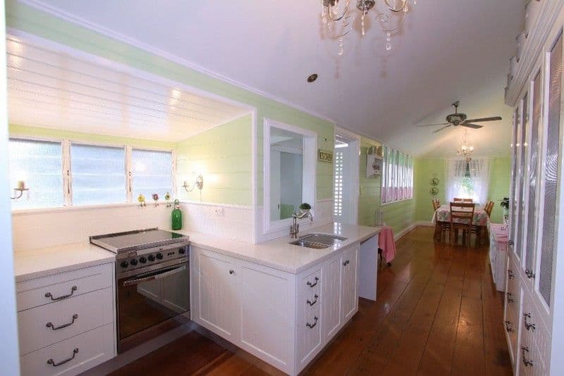 33 Lamb Street, WALKERVALE QLD 4670, Walkervale - Thumbnail 2