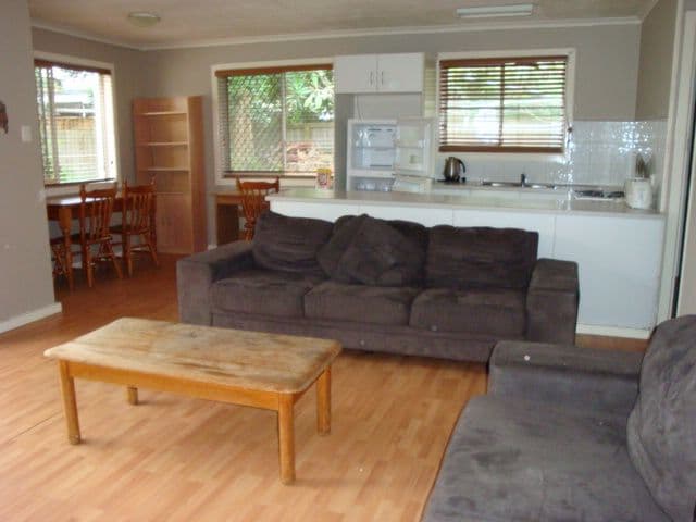 26 Boongala Road, BROADBEACH WATERS QLD 4218, Broadbeach Waters - Thumbnail 4
