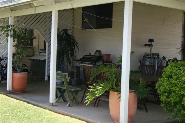 1 Koy Street, ROMA QLD 4455, Roma - Thumbnail 4