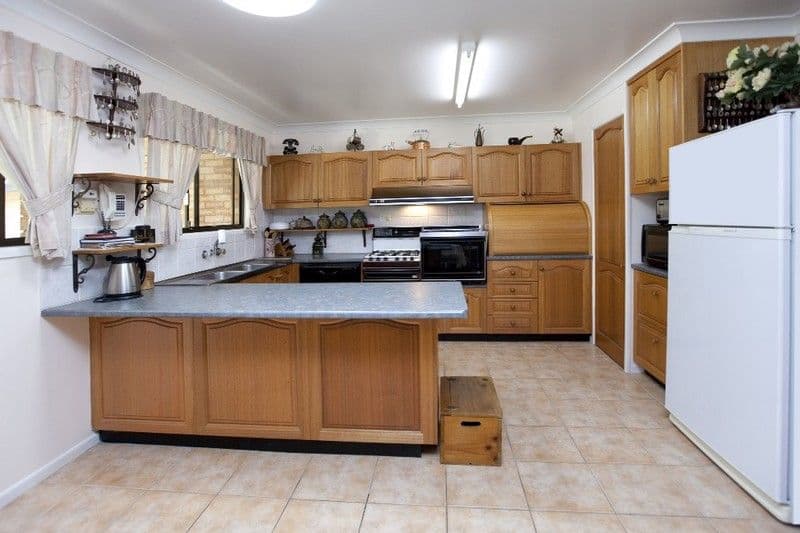 33 Leacroft Road, BURBANK QLD 4156, Burbank - Thumbnail 4
