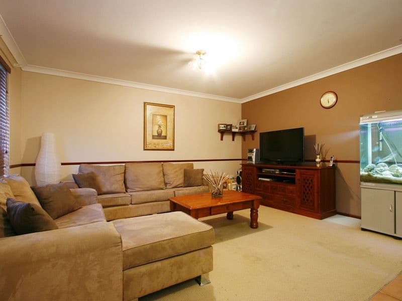 12 Snowberry Retreat, MIRRABOOKA WA 6061, Mirrabooka - Thumbnail 3
