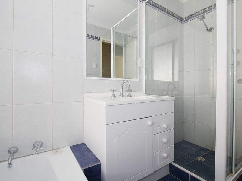 21  Peak View, BALLAJURA WA 6066, Ballajura - Thumbnail 8