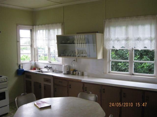 15 Dunsford Street, ZILLMERE QLD 4034, Zillmere - Thumbnail 2