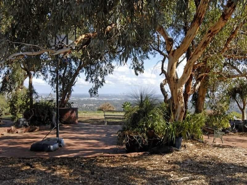 54 Kalamatta Way, Gooseberry Hill WA 6076, Gooseberry Hill - Thumbnail 7