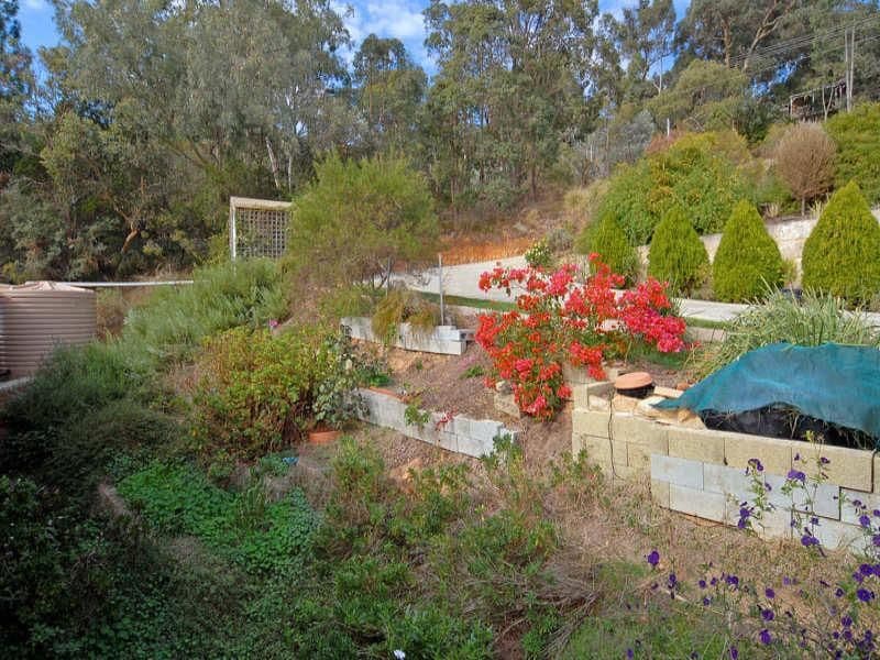 26 Girrawheen Drive, GOOSEBERRY HILL WA 6076, Gooseberry Hill - Thumbnail 4
