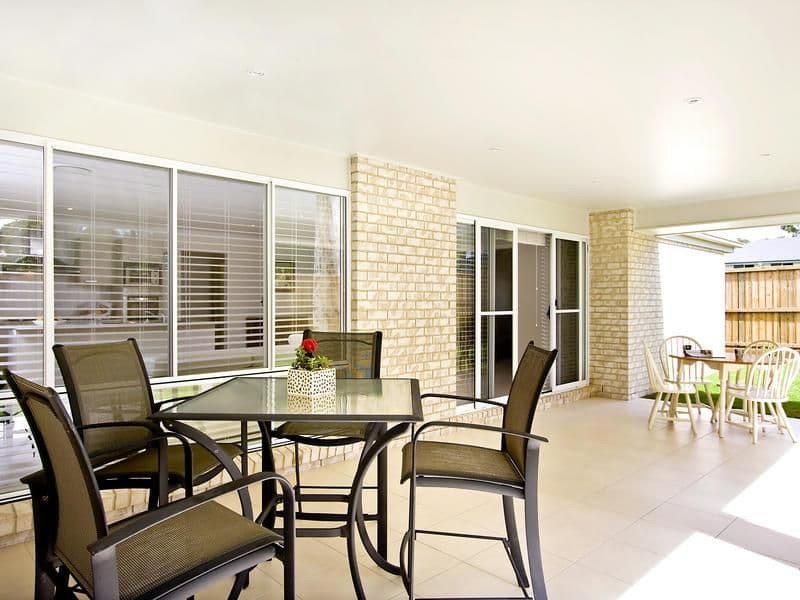 1 Frangipani Street, BRIDGEMAN DOWNS QLD 4035, Bridgeman Downs - Thumbnail 3