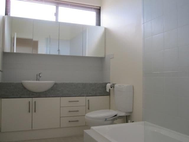 10a Connolly Street, WEST LEEDERVILLE WA 6007, Wembley - Thumbnail 2