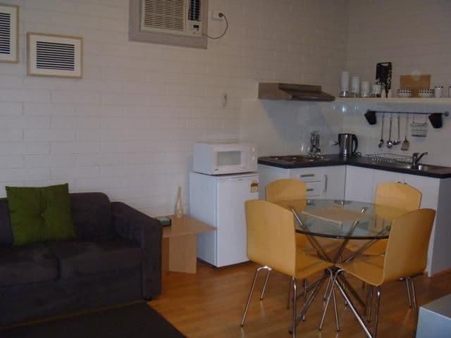 8/ 11-17 Hindmarsh Road, VICTOR HARBOR SA 5211, Victor Harbor - Image 1