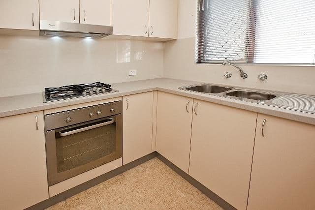 4 Violet Grove, SHENTON PARK WA 6008, Shenton Park - Thumbnail 3