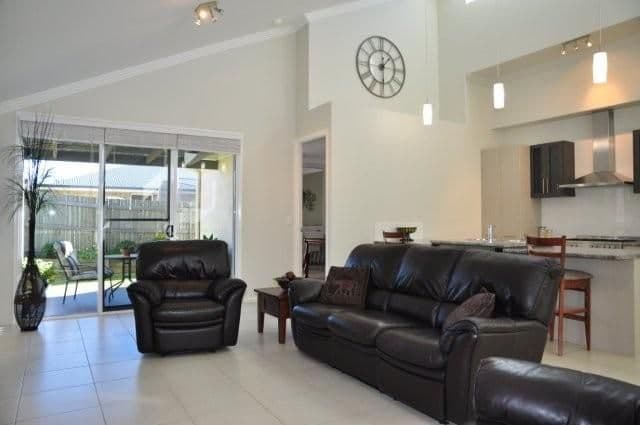 69  Kearney Street, KEARNEYS SPRING QLD 4350, Kearneys Spring - Thumbnail 4