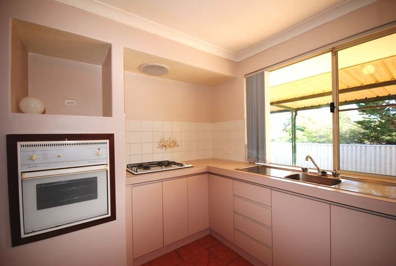 26 Taylor Close, LEDA WA 6170, Leda - Image 1