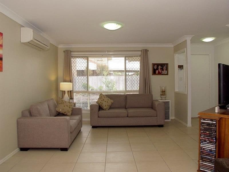 16  Dellforest Drive, CALAMVALE QLD 4116, Calamvale - Thumbnail 2