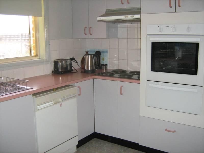 23 Thornhill Street, YOUNG NSW 2594, Young - Thumbnail 2